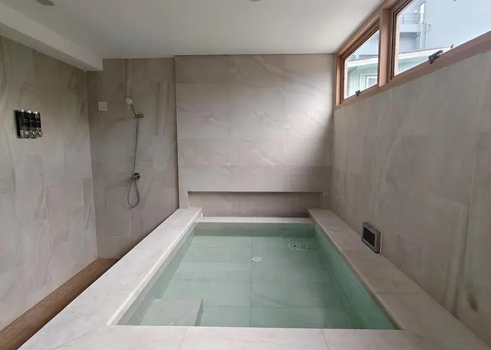 Ekkamai 5br Town House - Onsen * 曼谷