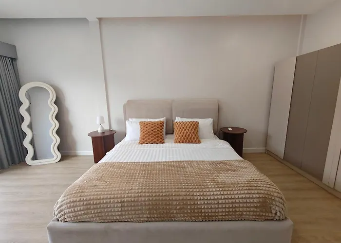 Ekkamai 5br Town House - Onsen 度假居 *
