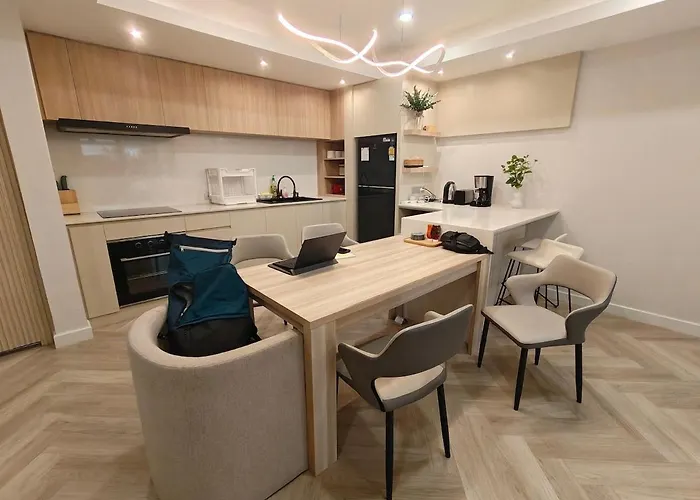 Ekkamai 5br Town House - Onsen 度假居 曼谷